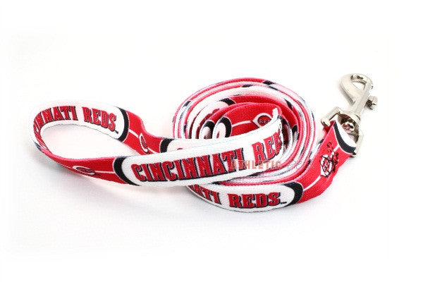 Cincinnati Reds Dog Leash 2 (Discontinued)